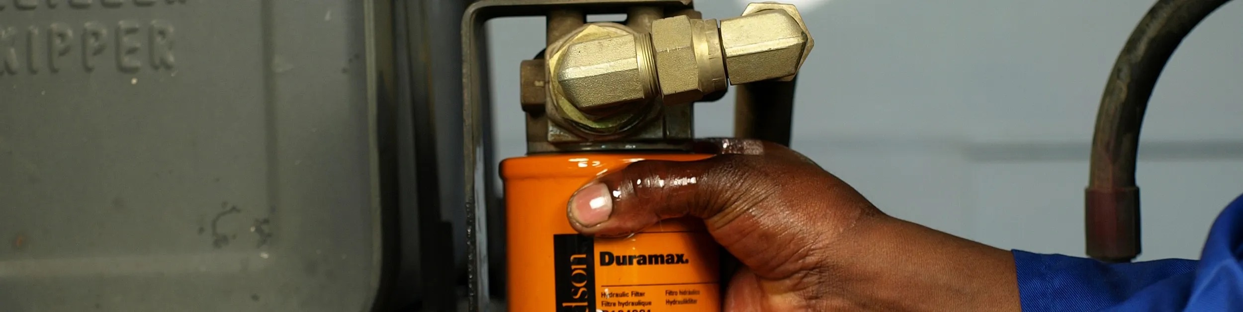 A hidraulikus szűrők cseréje – tudnivalók