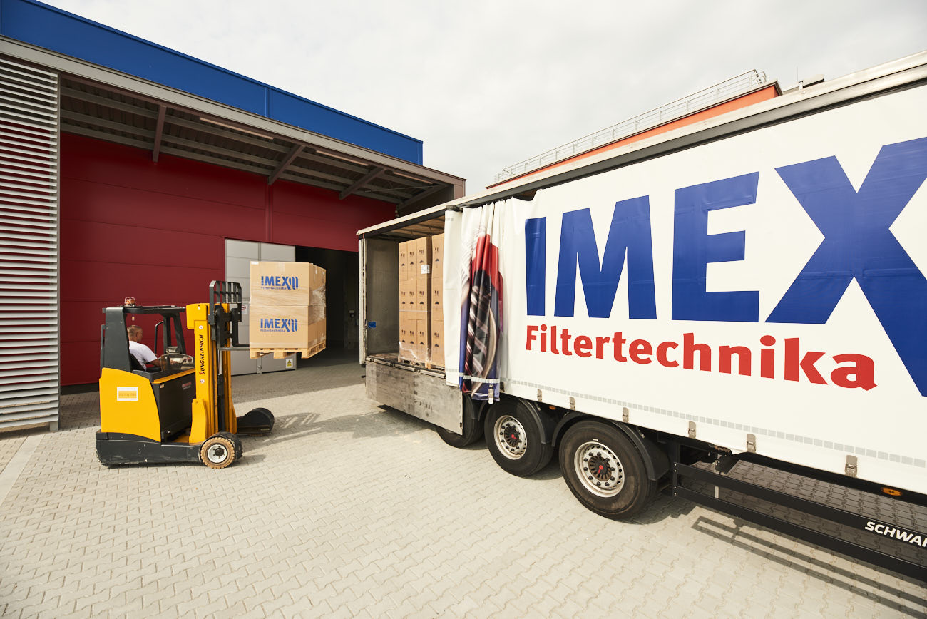 Valós készlet – valós megoldás