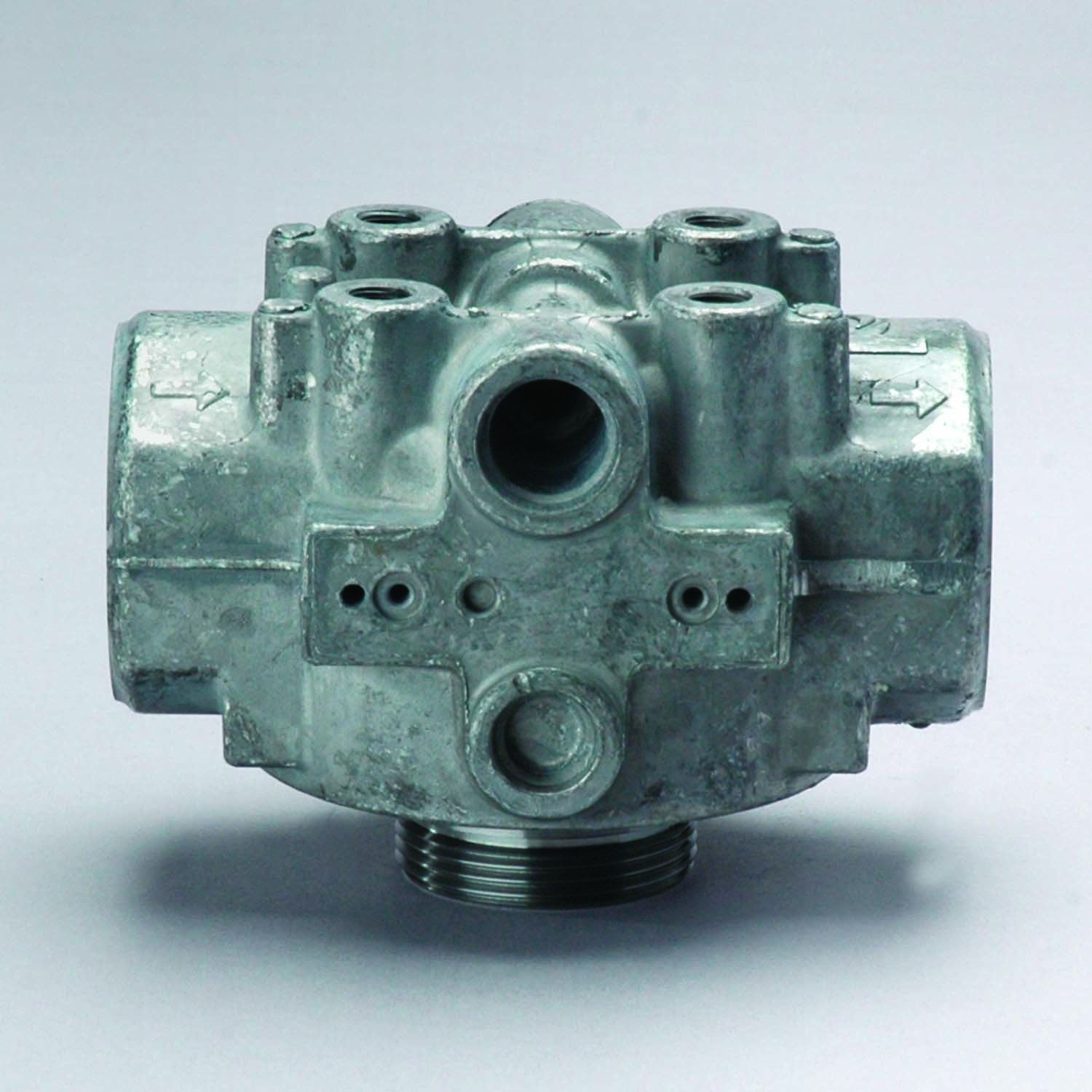 Donaldson® P570329 Hidraulikaszűrő fej